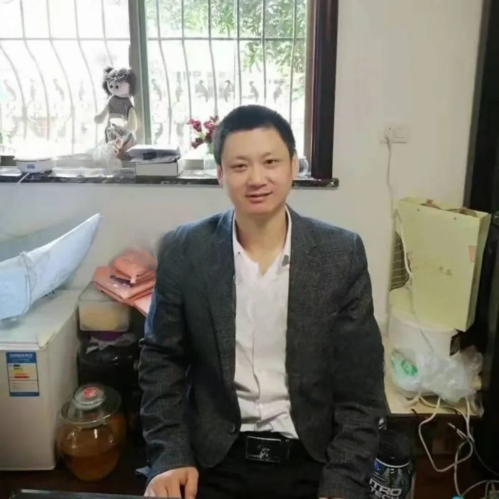 华少