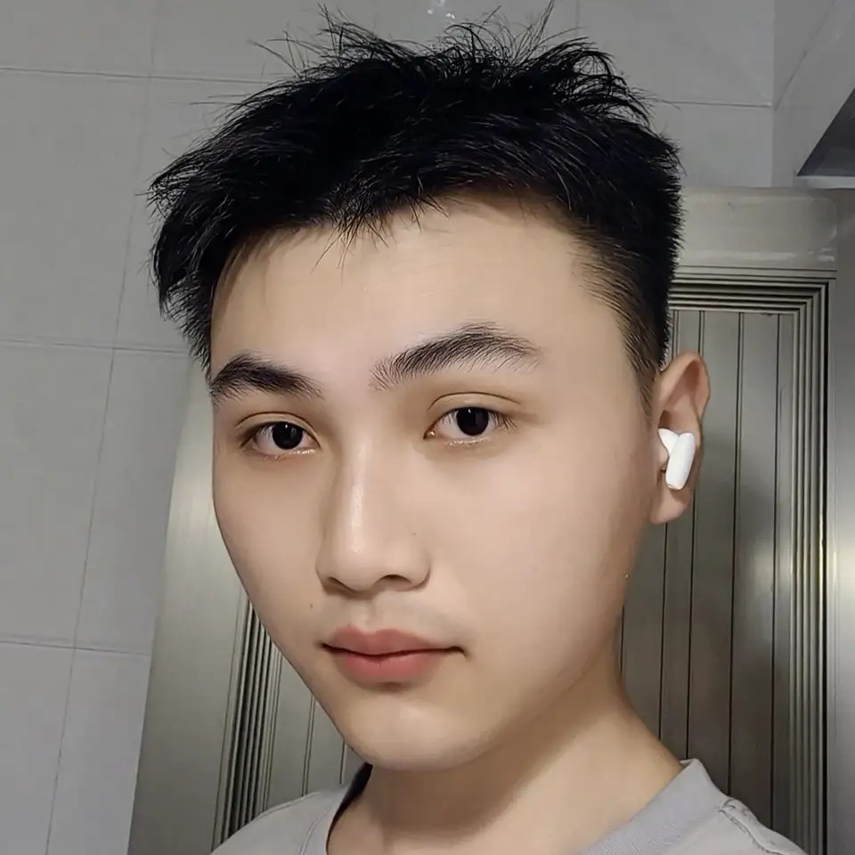 蓝桉
