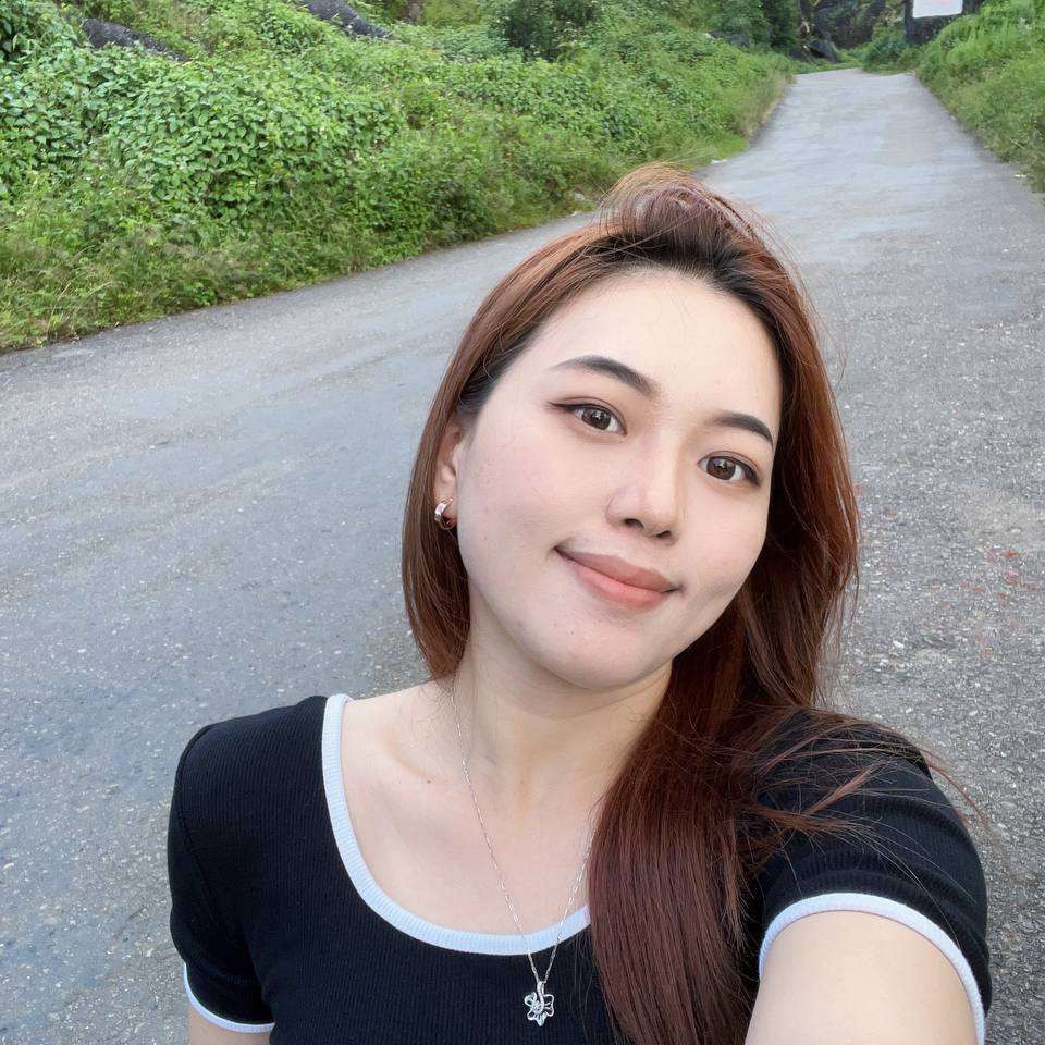 李怡怡