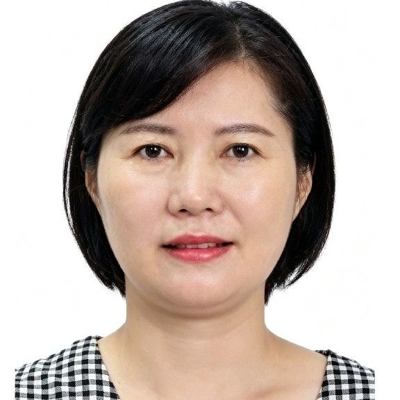璃月逸云